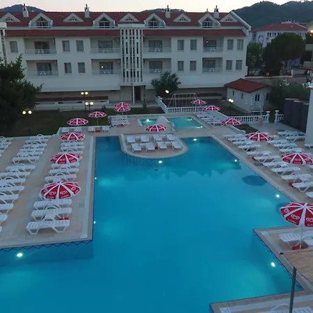 Kocer Club Family Apartmán Marmaris